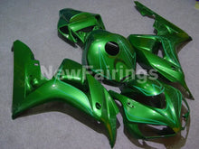 Carica l&#39;immagine nel visualizzatore di Gallery, All Green No decals - CBR1000RR 06-07 Fairing Kit - Vehicles