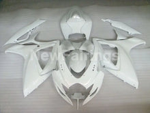 Carica l&#39;immagine nel visualizzatore di Gallery, All White No decals - GSX-R600 06-07 Fairing Kit - Vehicles