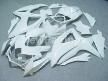 Carica l&#39;immagine nel visualizzatore di Gallery, All White No decals - GSX-R600 08-10 Fairing Kit - Vehicles