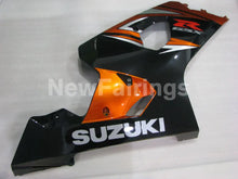 Carica l&#39;immagine nel visualizzatore di Gallery, Black and Orange Factory Style - GSX-R750 04-05 Fairing Kit