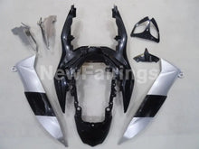 Carica l&#39;immagine nel visualizzatore di Gallery, Black and Silver Factory Style - GSX - R1000 09 - 16