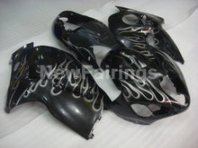 Carica l&#39;immagine nel visualizzatore di Gallery, Black and Silver Flame - GSX1300R Hayabusa 99-07 Fairing