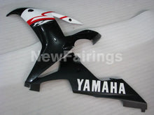 Carica l&#39;immagine nel visualizzatore di Gallery, Black and White Factory Style - YZF-R1 02-03 Fairing Kit