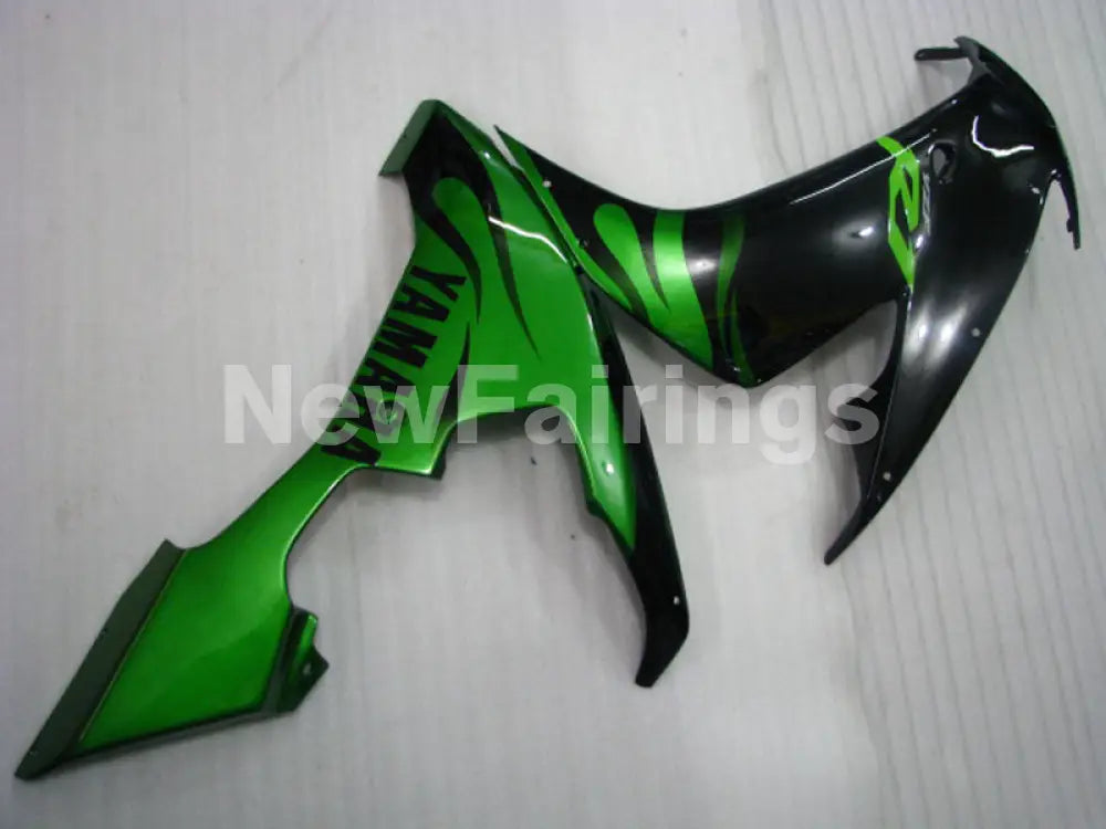 Black and Green Flame - YZF-R1 04-06 Fairing Kit - Vehicles