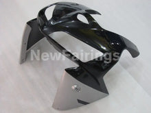 Carica l&#39;immagine nel visualizzatore di Gallery, Black and Silver Factory Style - CBR600RR 05-06 Fairing Kit