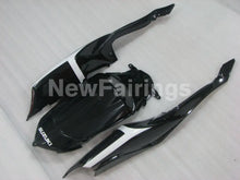 Carica l&#39;immagine nel visualizzatore di Gallery, Black White Corona - GSX-R600 08-10 Fairing Kit - Vehicles