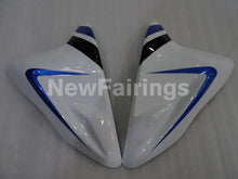 Carica l&#39;immagine nel visualizzatore di Gallery, Blue and White Black Yoshimura - GSX-R750 11-24 Fairing Kit