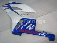 Carica l&#39;immagine nel visualizzatore di Gallery, Blue and White Factory Style - CBR1000RR 04-05 Fairing Kit -