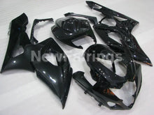 Carica l&#39;immagine nel visualizzatore di Gallery, Gloss Black No decals - GSX - R1000 05 - 06 Fairing Kit