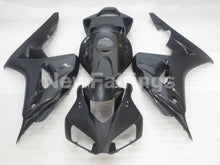 Carica l&#39;immagine nel visualizzatore di Gallery, Matte Black Factory Style - CBR1000RR 06-07 Fairing Kit -