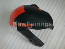 Carica l&#39;immagine nel visualizzatore di Gallery, Matte Black and Orange Corona - GSX-R600 06-07 Fairing Kit