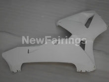 Carica l&#39;immagine nel visualizzatore di Gallery, Matte White No decals - CBR600RR 03-04 Fairing Kit -