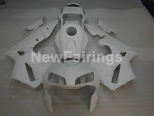 Carica l&#39;immagine nel visualizzatore di Gallery, Matte White No decals - CBR600RR 03-04 Fairing Kit -