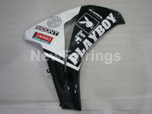 Carica l&#39;immagine nel visualizzatore di Gallery, Number 82 White and Black Playboy - CBR1000RR 08-11 Fairing