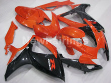 Carica l&#39;immagine nel visualizzatore di Gallery, Orange Black Factory Style - GSX-R600 06-07 Fairing Kit