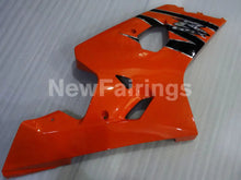 Carica l&#39;immagine nel visualizzatore di Gallery, Orange Black Factory Style - GSX-R750 04-05 Fairing Kit