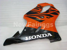 Carica l&#39;immagine nel visualizzatore di Gallery, Orange and Black Flame - CBR600 F4i 01-03 Fairing Kit -