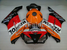 Carica l&#39;immagine nel visualizzatore di Gallery, Orange Red Black Repsol - CBR1000RR 04-05 Fairing Kit -