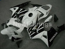 Carica l&#39;immagine nel visualizzatore di Gallery, Pearl White and Black Factory Style - CBR600RR 03-04 Fairing