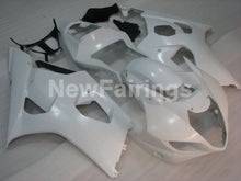 Carica l&#39;immagine nel visualizzatore di Gallery, Pearl White No decals - GSX - R1000 03 - 04 Fairing Kit