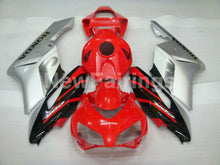 Carica l&#39;immagine nel visualizzatore di Gallery, Red Black and Silver Factory Style - CBR1000RR 04-05 Fairing