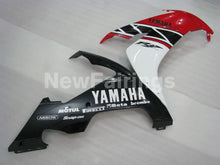 Carica l&#39;immagine nel visualizzatore di Gallery, Red Black White Factory Style - YZF-R1 04-06 Fairing Kit