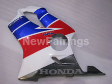 Carica l&#39;immagine nel visualizzatore di Gallery, Red and Blue White Factory Style - CBR600 F4i 04-06 Fairing