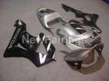 Carica l&#39;immagine nel visualizzatore di Gallery, Silver and Black Factory Style - CBR 929 RR 00-01 Fairing