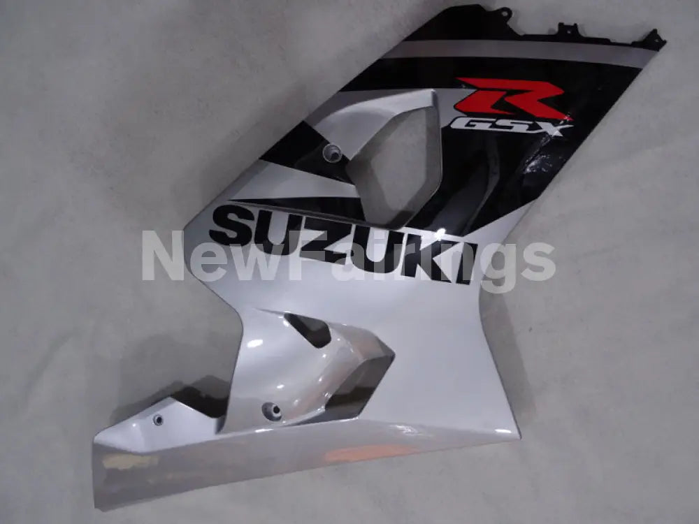 Silver and Black Factory Style - GSX-R750 04-05 Fairing Kit