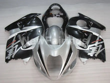 Carica l&#39;immagine nel visualizzatore di Gallery, Silver and Black Factory Style - GSX1300R Hayabusa 99-07