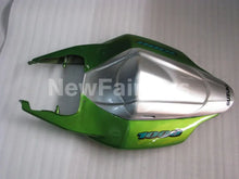 Carica l&#39;immagine nel visualizzatore di Gallery, Silver and Green Black Factory Style - GSX - R1000 07 - 08