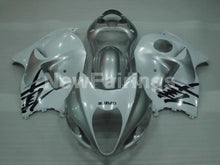 Carica l&#39;immagine nel visualizzatore di Gallery, Silver and White Factory Style - GSX1300R Hayabusa 99-07