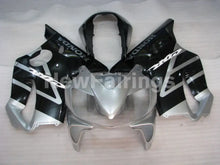 Carica l&#39;immagine nel visualizzatore di Gallery, Silver Black Factory Style - CBR600 F4i 04-06 Fairing Kit -