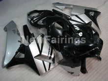 Carica l&#39;immagine nel visualizzatore di Gallery, Silver and Black Factory Style - CBR600RR 05-06 Fairing Kit