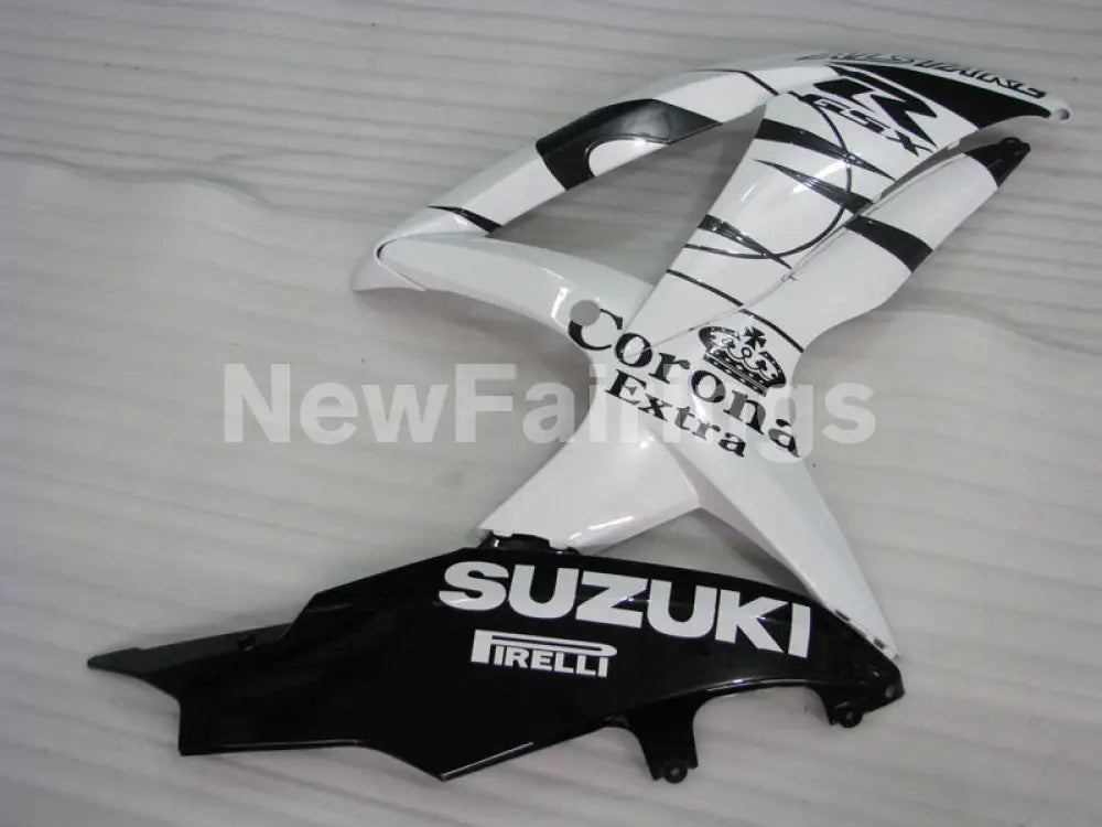 White and Black Corona - GSX-R600 08-10 Fairing Kit