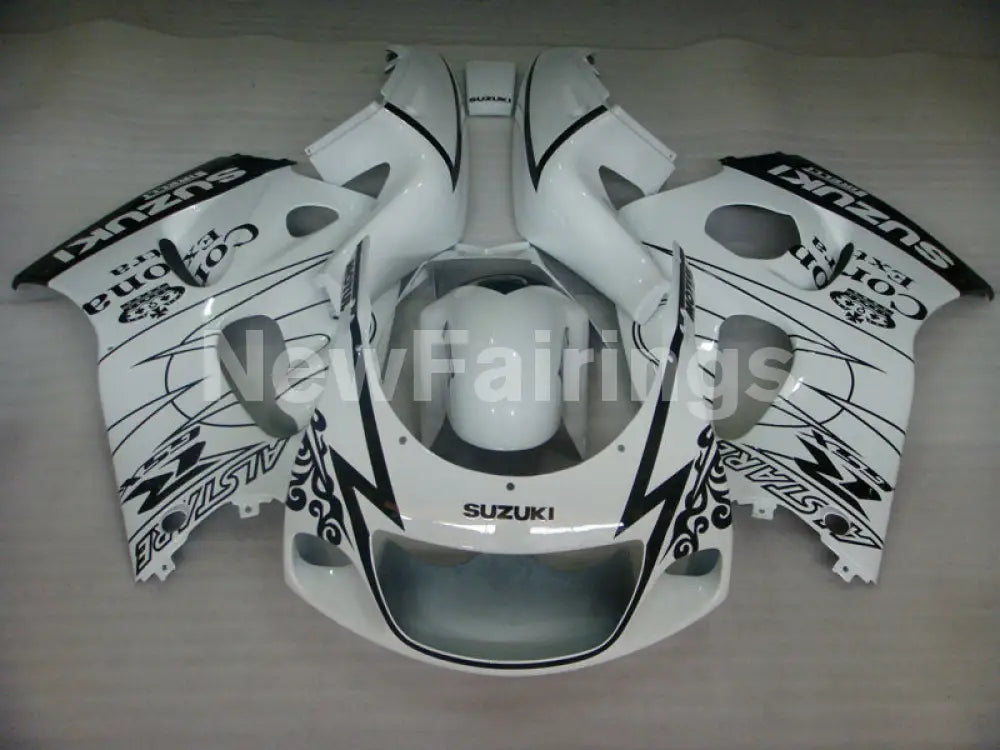 White and Black Corona - GSX-R600 96-00 Fairing Kit -