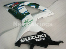 Carica l&#39;immagine nel visualizzatore di Gallery, White and Green Corona - GSX-R600 08-10 Fairing Kit