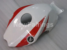 Carica l&#39;immagine nel visualizzatore di Gallery, White and Red Green Castrol - CBR1000RR 08-11 Fairing Kit -