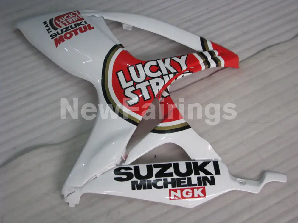 White and Red Lucky Strike - GSX-R750 06-07 Fairing Kit