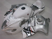 Carica l&#39;immagine nel visualizzatore di Gallery, White and Silver Factory Style - GSX1300R Hayabusa 99-07