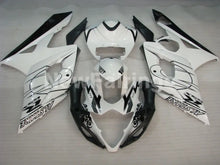 Carica l&#39;immagine nel visualizzatore di Gallery, White Black Corona - GSX - R1000 05 - 06 Fairing Kit