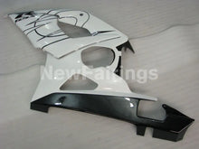 Carica l&#39;immagine nel visualizzatore di Gallery, White Black Corona - GSX - R1000 05 - 06 Fairing Kit