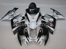 Carica l&#39;immagine nel visualizzatore di Gallery, White and Black Corona - GSX-R600 06-07 Fairing Kit -