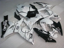 Carica l&#39;immagine nel visualizzatore di Gallery, White Black Corona - GSX-R600 06-07 Fairing Kit - Vehicles