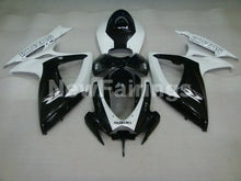 Carica l&#39;immagine nel visualizzatore di Gallery, White Black Factory Style - GSX-R750 06-07 Fairing Kit