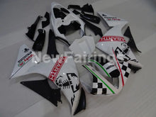 Carica l&#39;immagine nel visualizzatore di Gallery, White Black Scorpion - YZF-R1 09-11 Fairing Kit - Vehicles