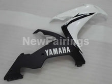 Carica l&#39;immagine nel visualizzatore di Gallery, White Matte Black Factory Style - YZF-R1 04-06 Fairing Kit