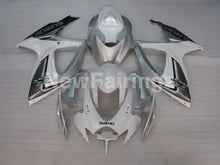 Carica l&#39;immagine nel visualizzatore di Gallery, White Silver Factory Style - GSX-R600 06-07 Fairing Kit