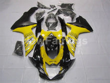 Carica l&#39;immagine nel visualizzatore di Gallery, Yellow and Black Factory Style - GSX-R600 11-24 Fairing Kit