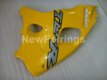 Carica l&#39;immagine nel visualizzatore di Gallery, Yellow and Black Factory Style - TL1000R 98-03 Fairing Kit